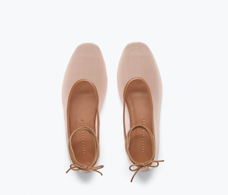 DAISY MESH FLAT 5