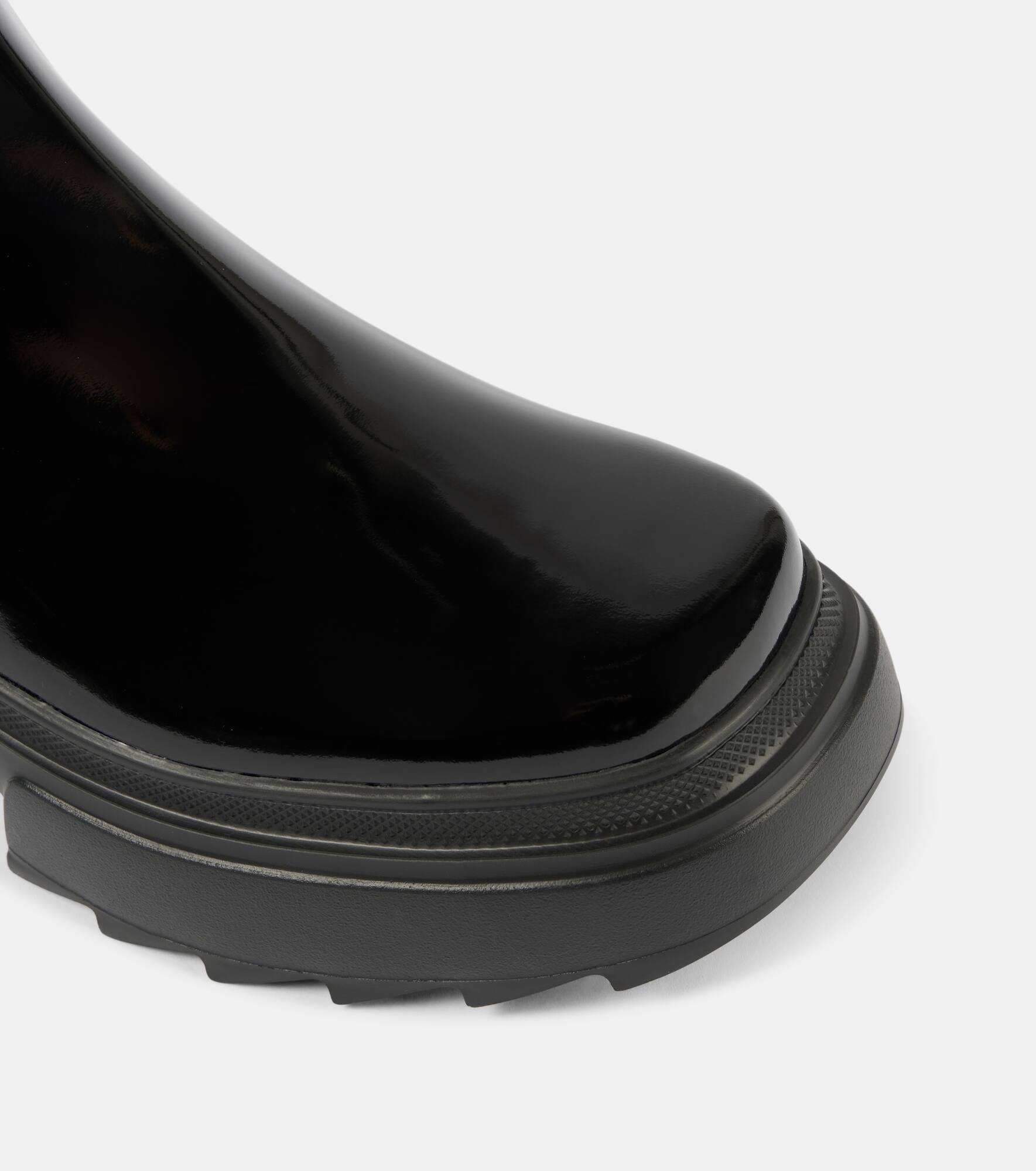 Wallaviv patent leather ankle boots - 6