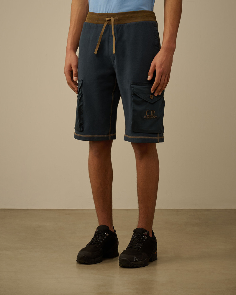 Diagonal Fleece Mixed Cargo Shorts 3