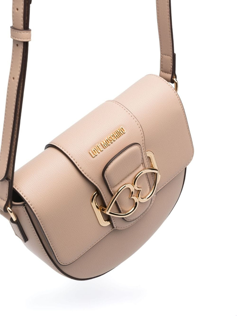 heart-plaque crossbody 부대 4