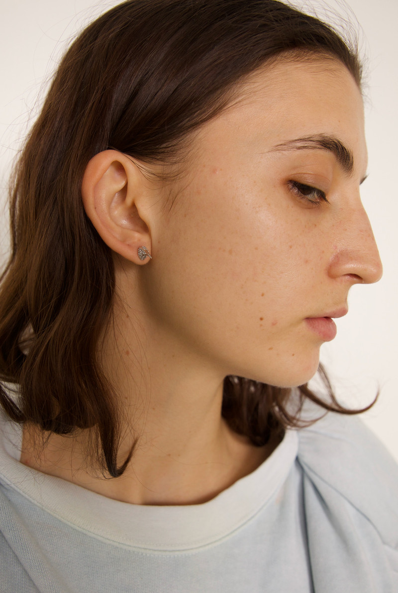 Collina Strada SOFT PINK CLEAR RHINESTONE HORN STUDS outlook