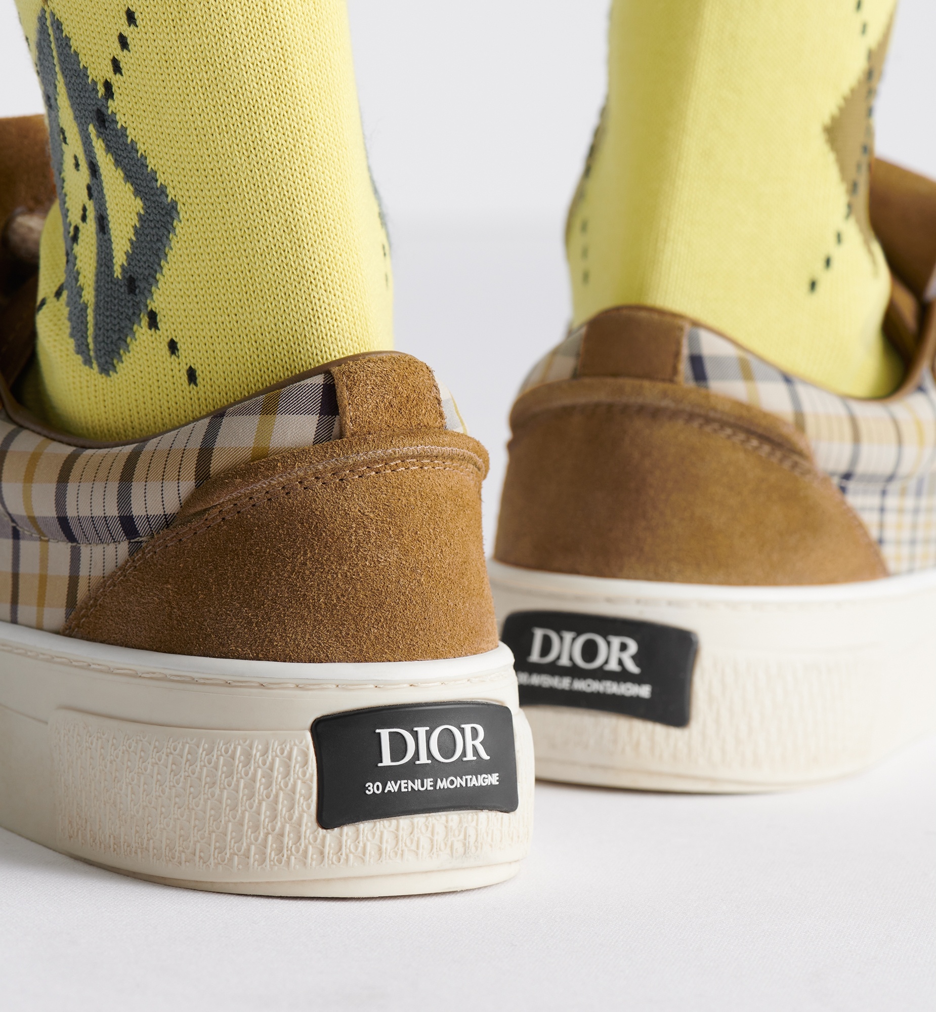 B33 Spin Sneaker - LIMITED AND NUMBERED EDITION - 3