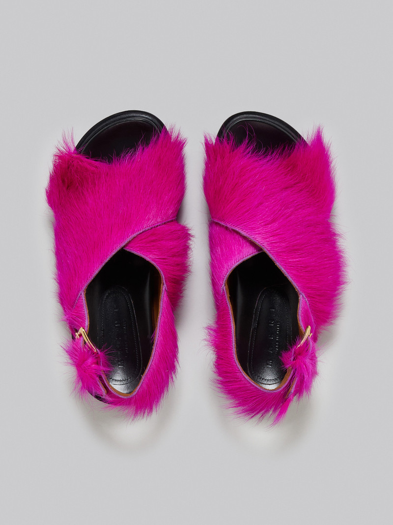FUCHSIA LONG-HAIR CALFSKIN FUSSBETT 4