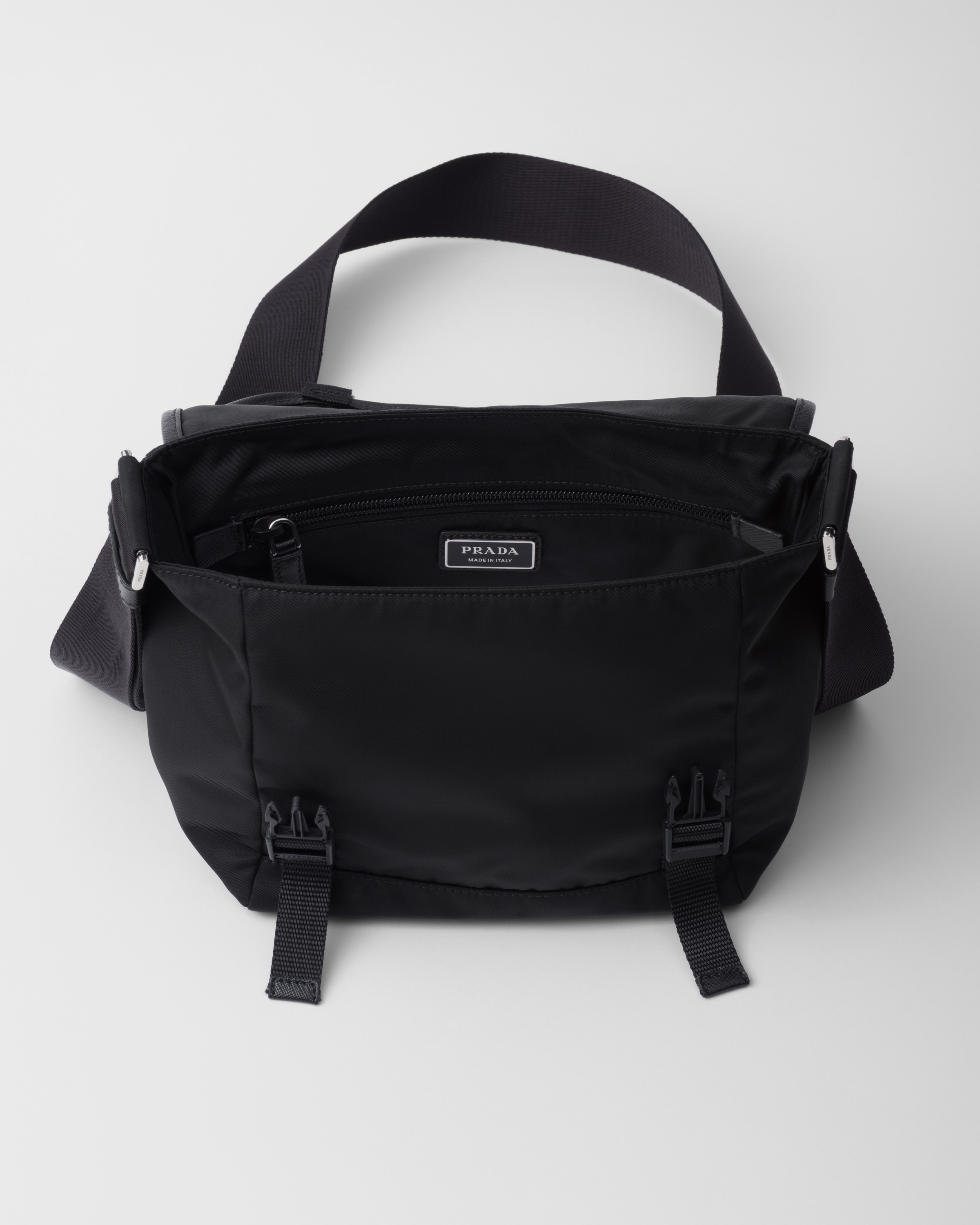 Re-Nylon and Saffiano leather shoulder bag - 5