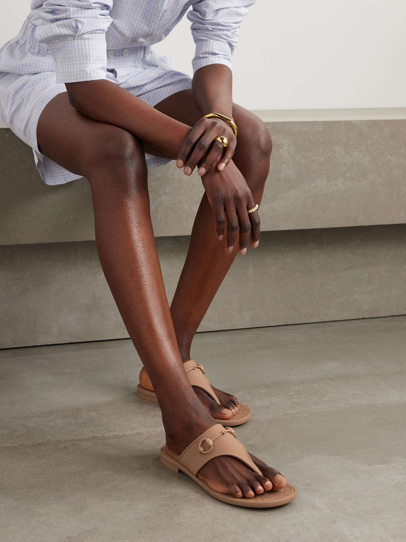 GUCCI Minorca horsebit-embellished rubber flip flops outlook