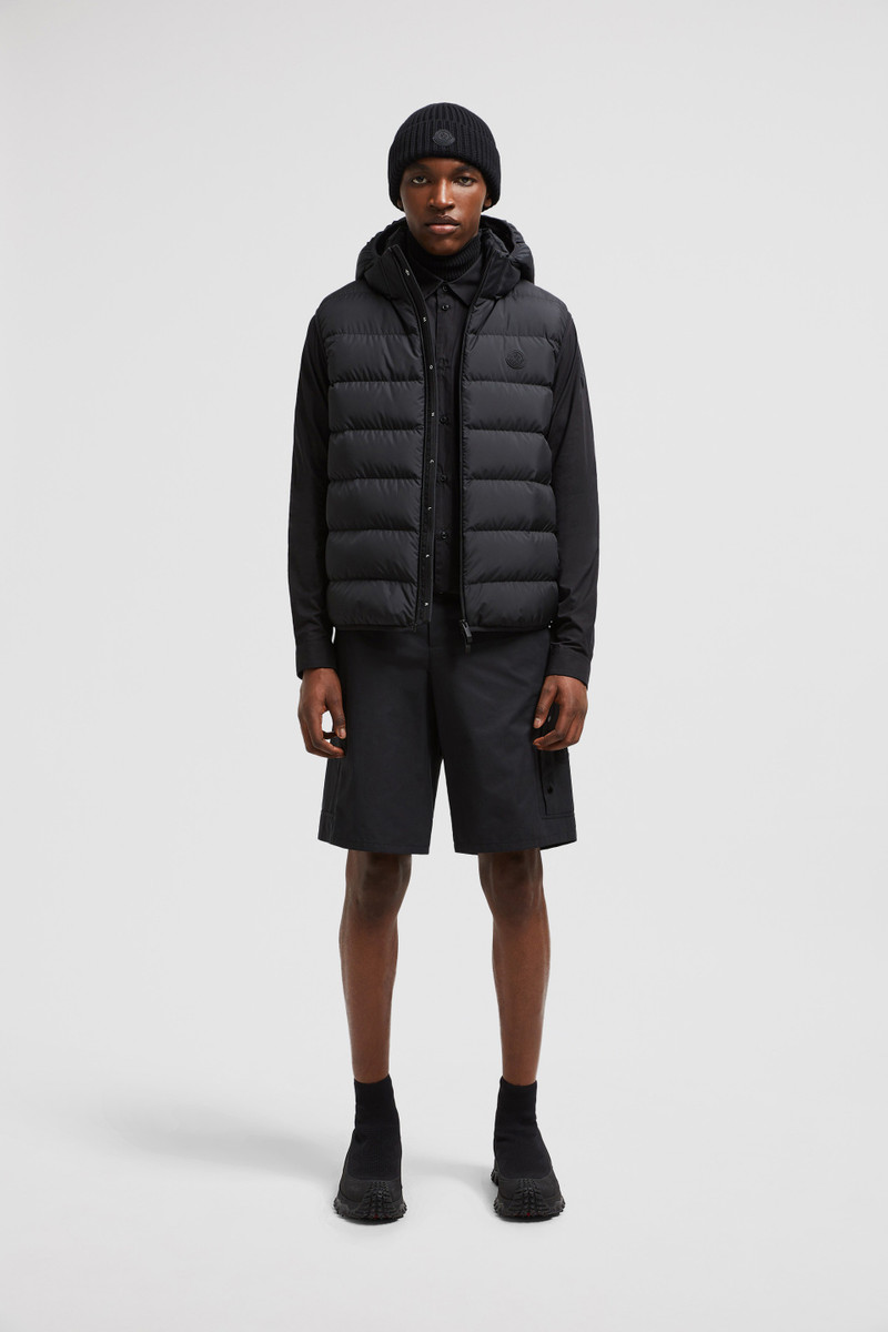 Moncler Nylon & Cotton Shorts outlook
