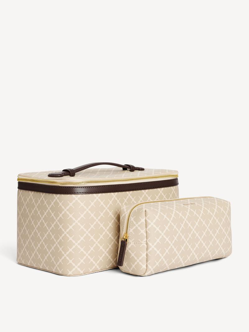 Bae Beauty cosmetics case 4