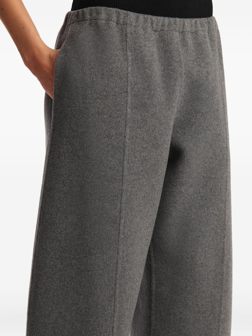 elastic-waist panelled trousers - 4