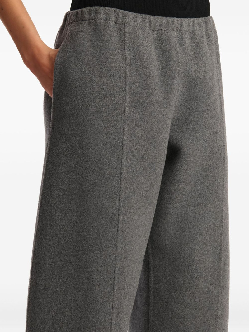 elastic-waist panelled trousers 4