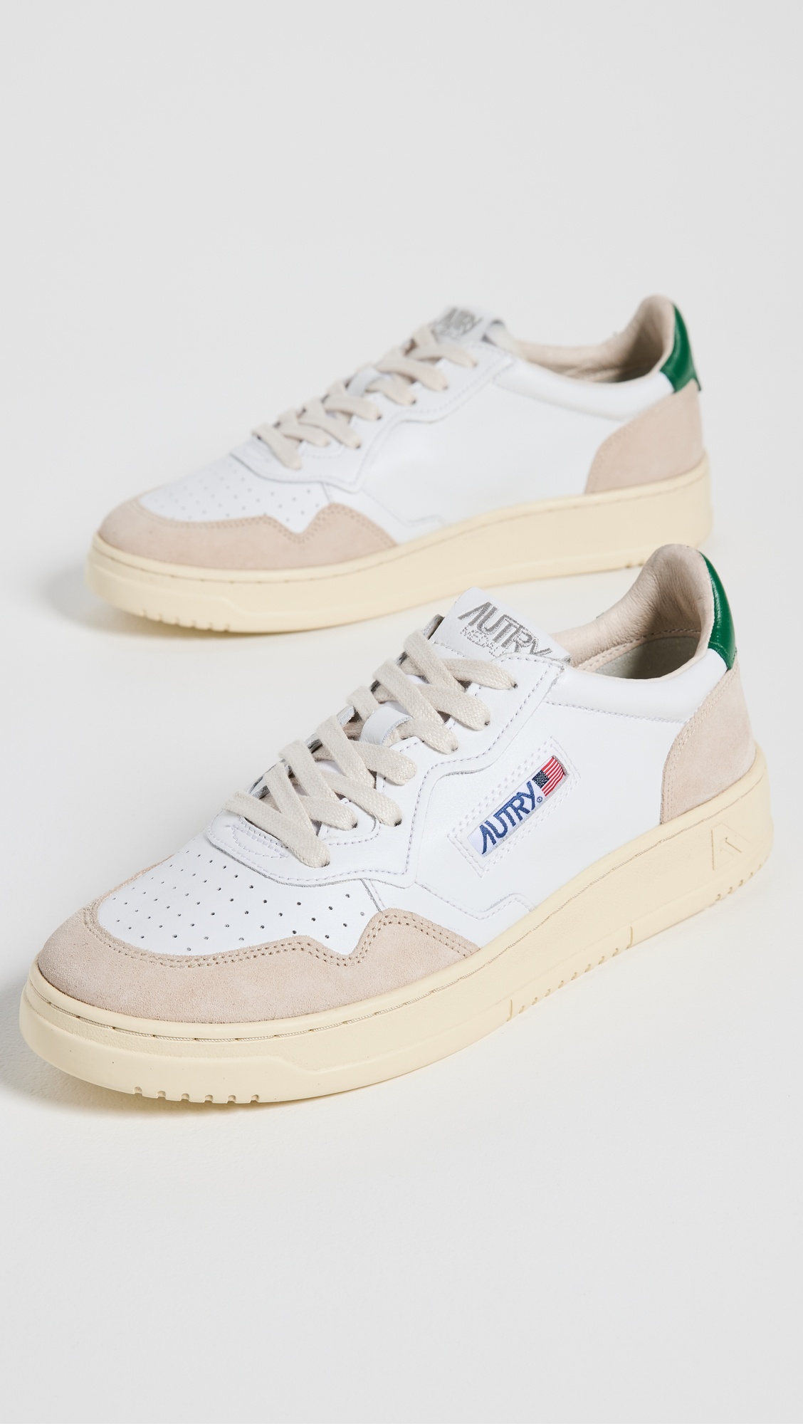 Medalist Low Top Sneakers - 3