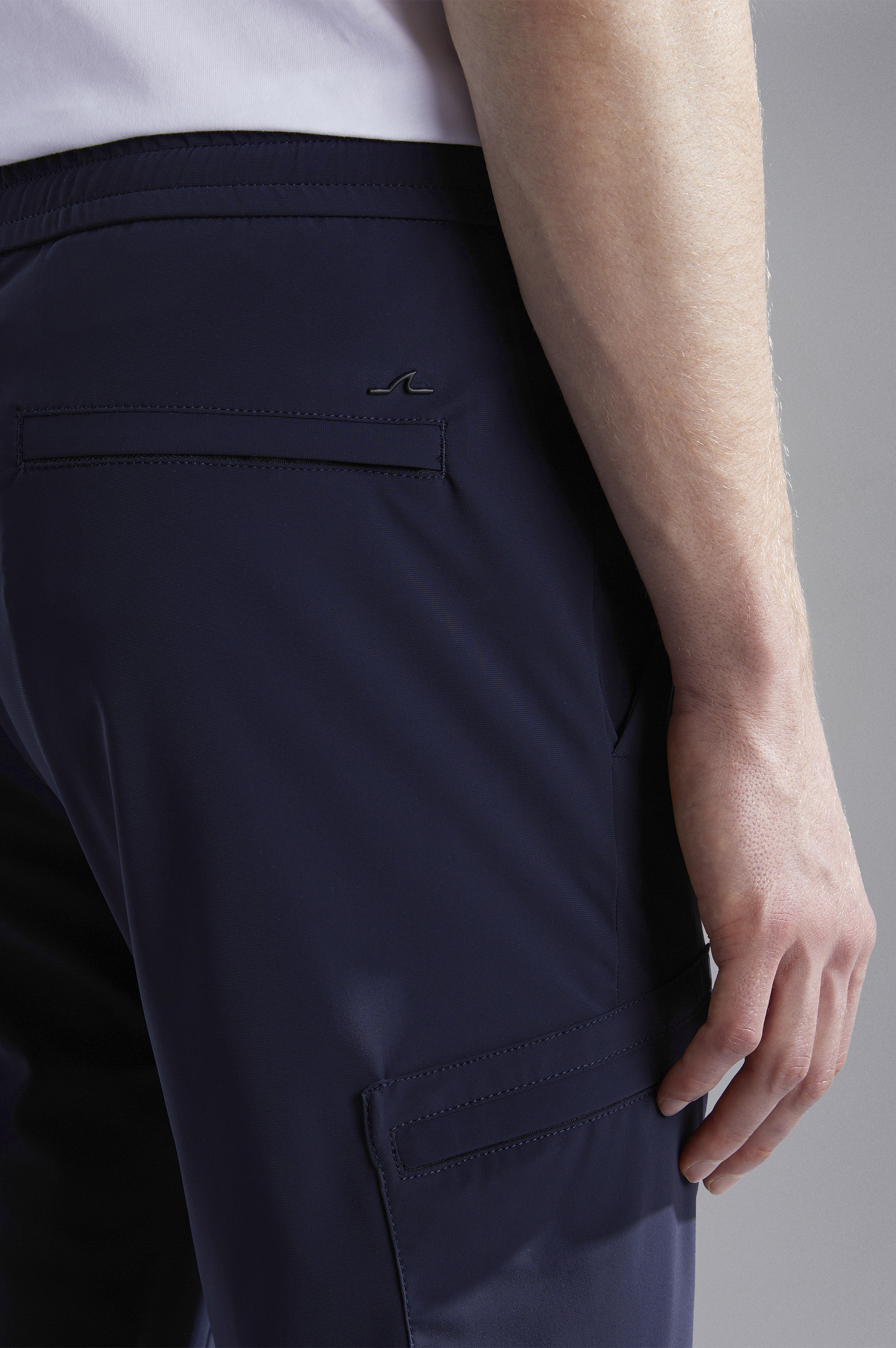 NYLON ECONYL® CARGO TROUSERS - 4
