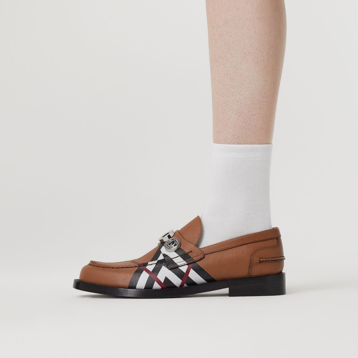 Logo Detail Chevron Check Leather Loafers - 3