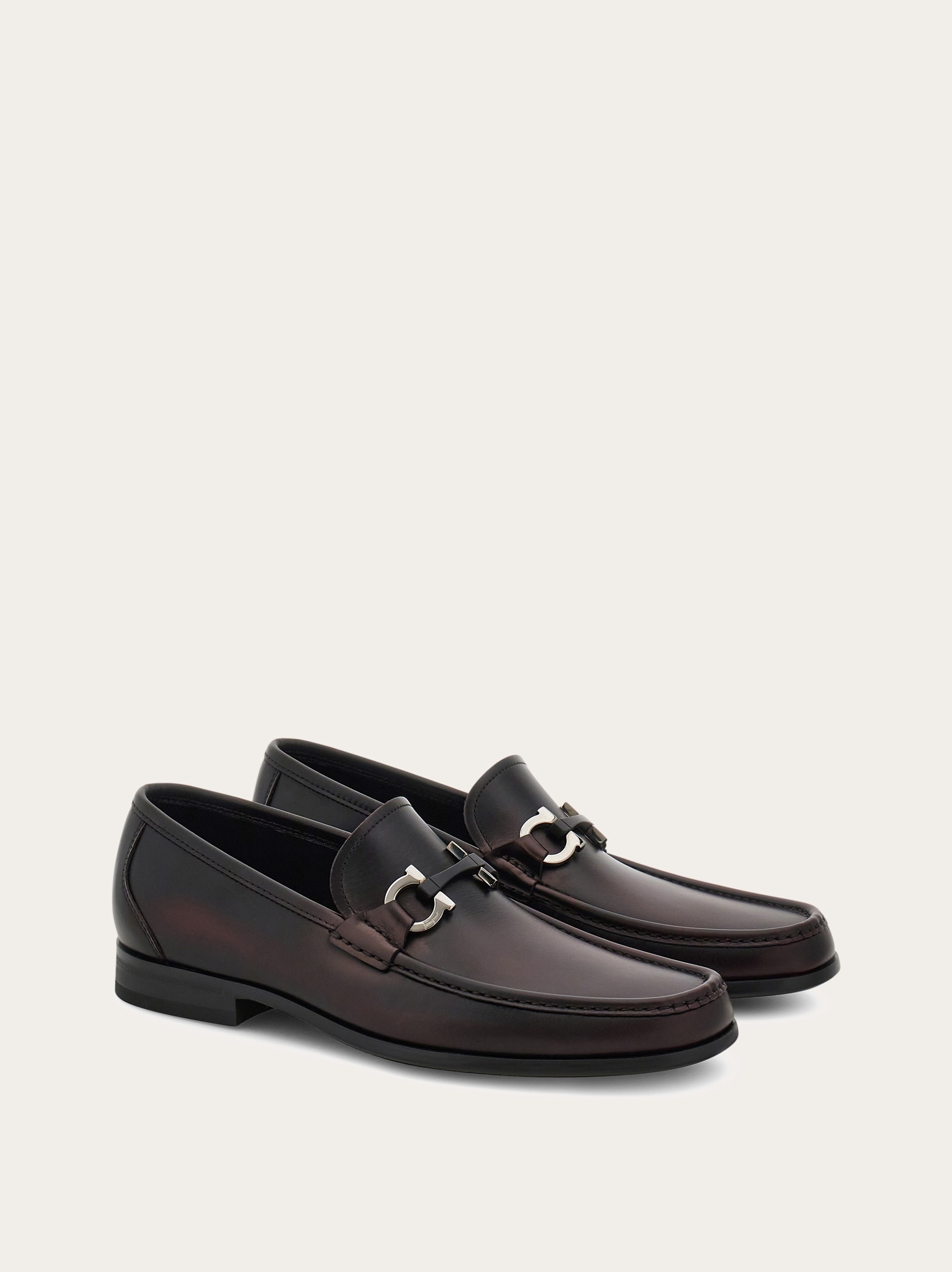Moccasin with Gancini ornament - 4