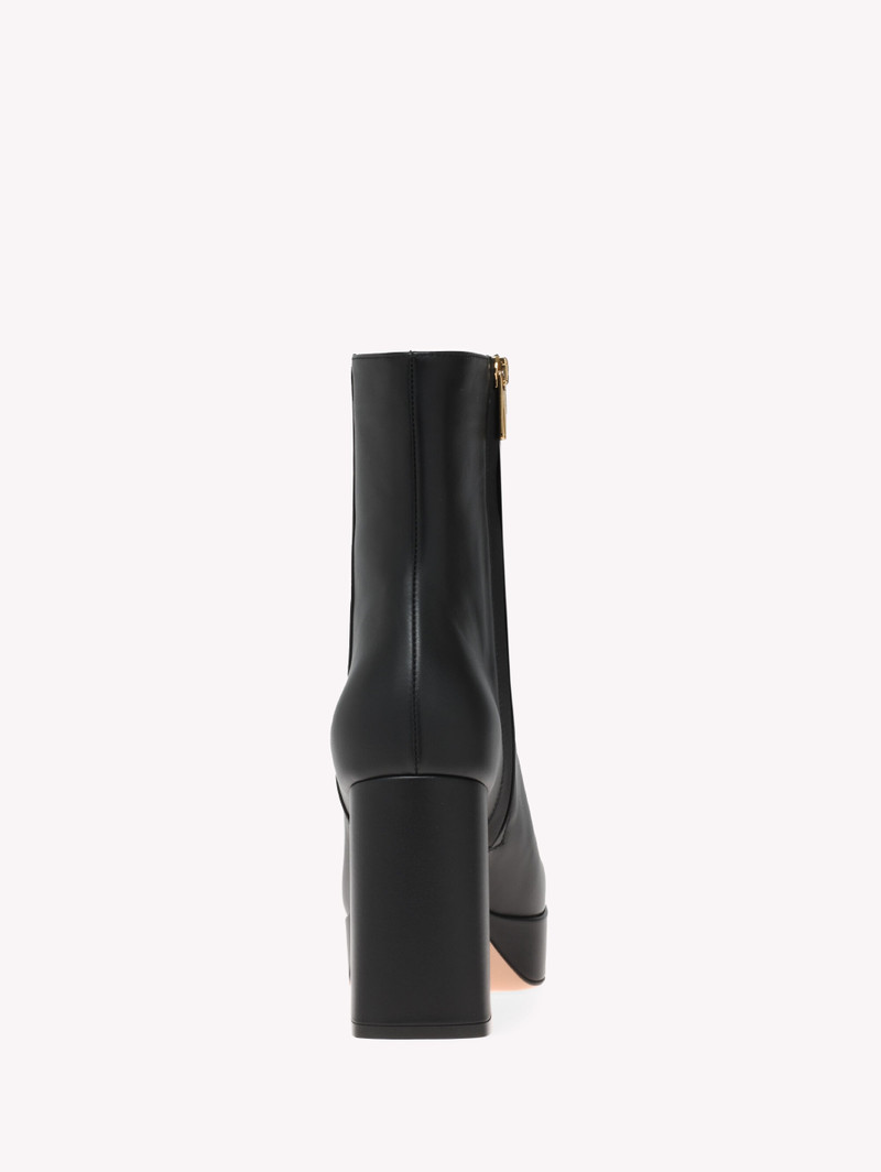 Gianvito Rossi DAISEN outlook