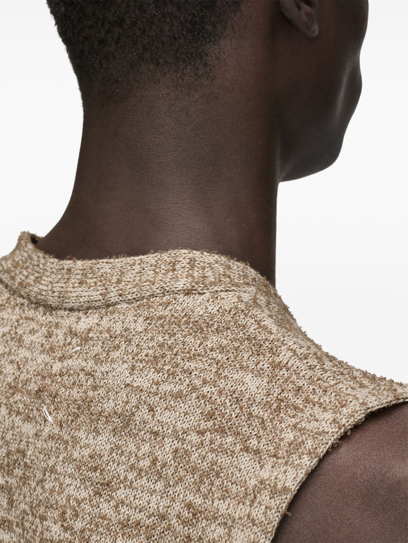 V-neck top 6