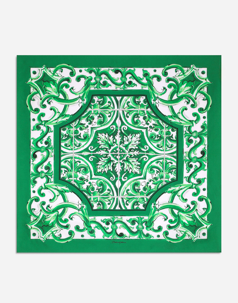Majolica-print silk bandanna (70x70) 1