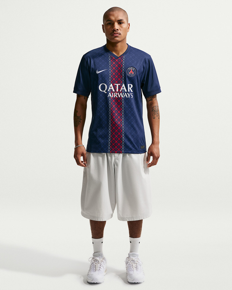 Paris Saint-Germain 2025/26 Stadium Home Men's Nike Dri-FIT Soccer Replica Jersey 4