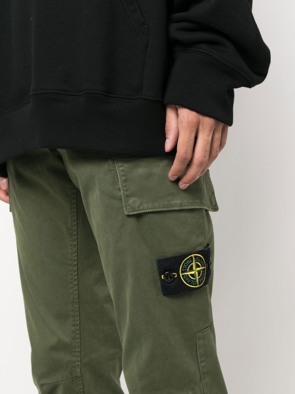 Compass-patch cargo trousers - 5