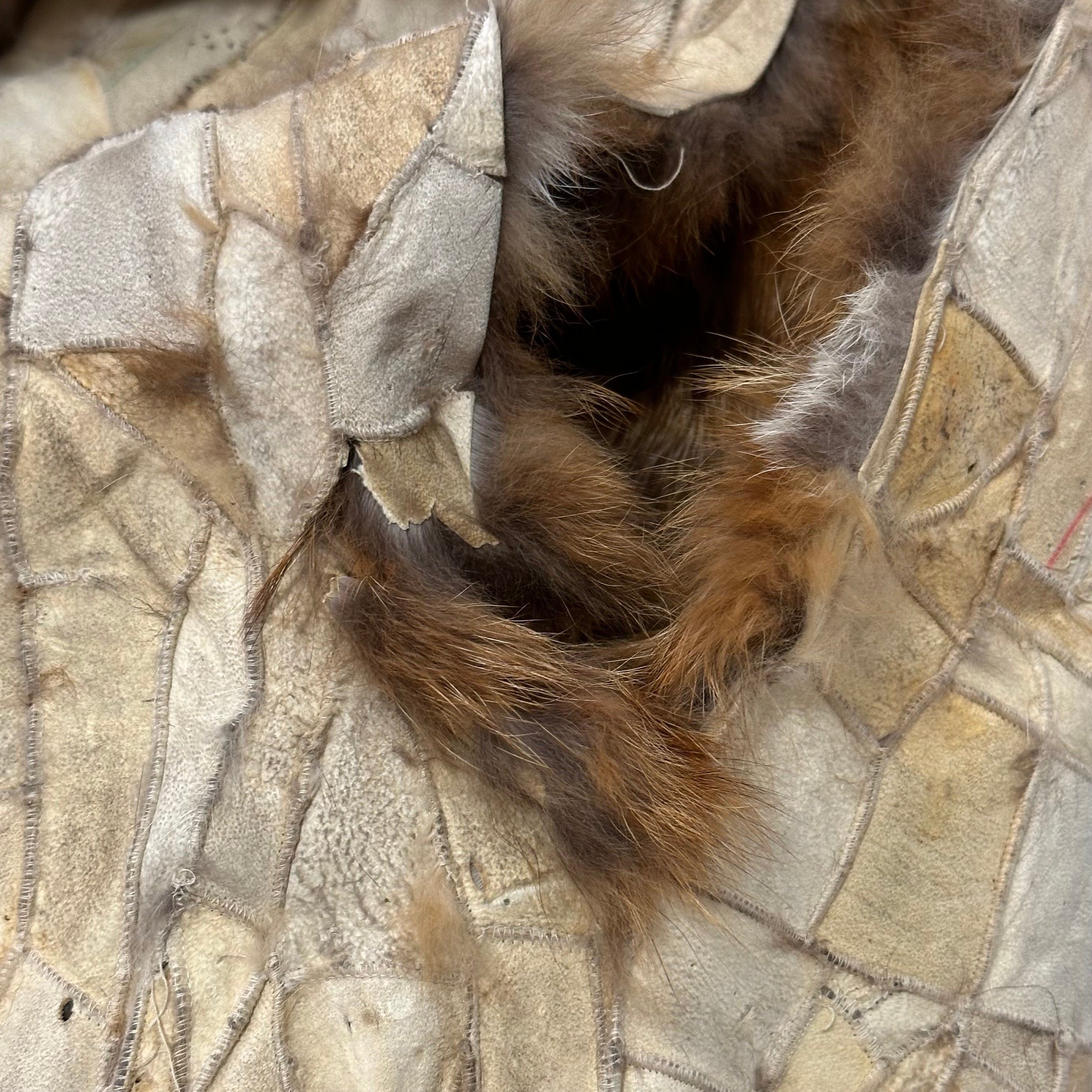 CHRISTIAN DIOR Fall Winter 2001 Fur Vest - 5