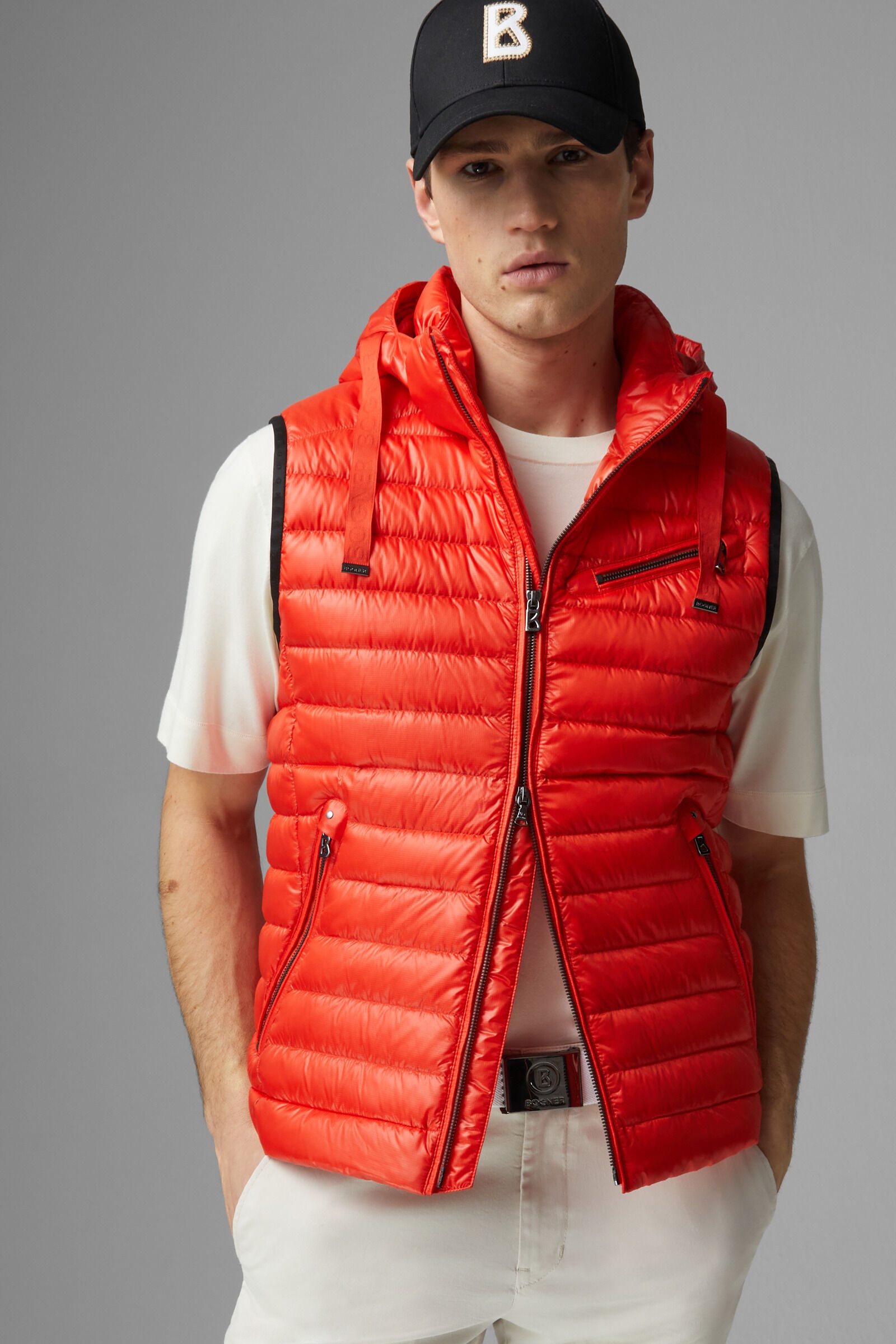 Lonne lightweight down vest in Coral - 2