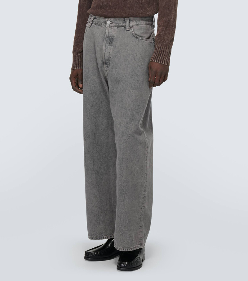 1981M low-rise wide-leg jean 3