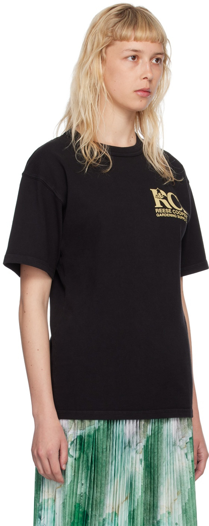 REESE COOPER® Black Gardening T-Shirt outlook