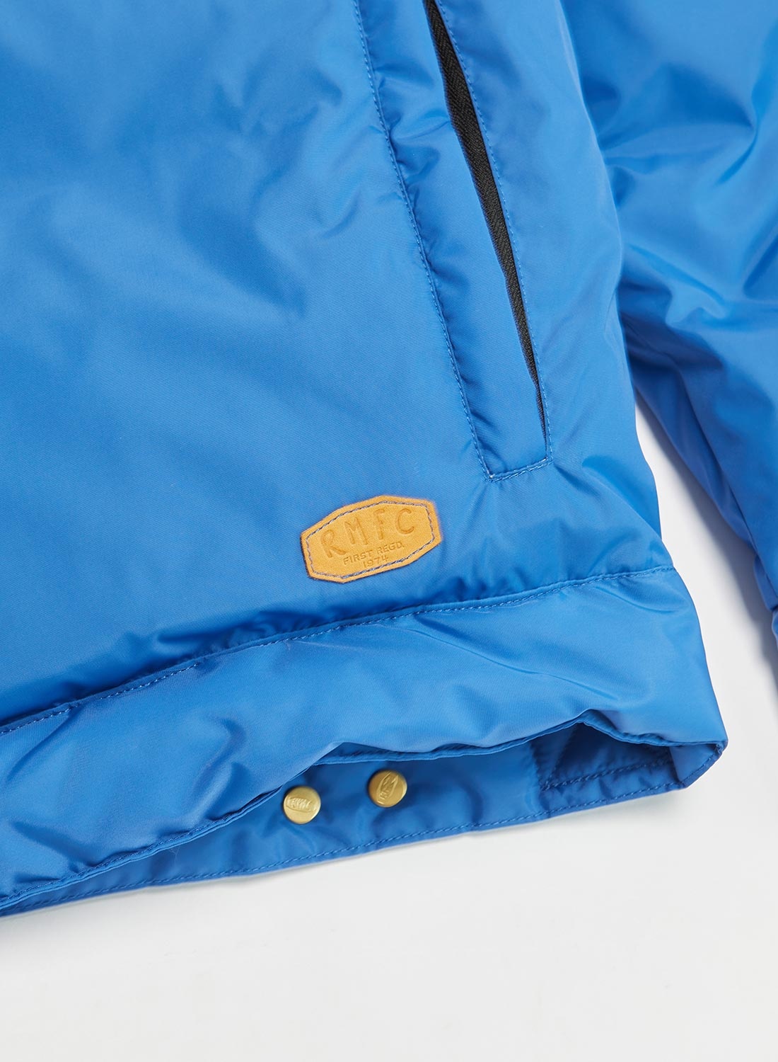Rocky Mountain Featherbed x Nigel Cabourn Down Short Shell 1969 in Blue - 9