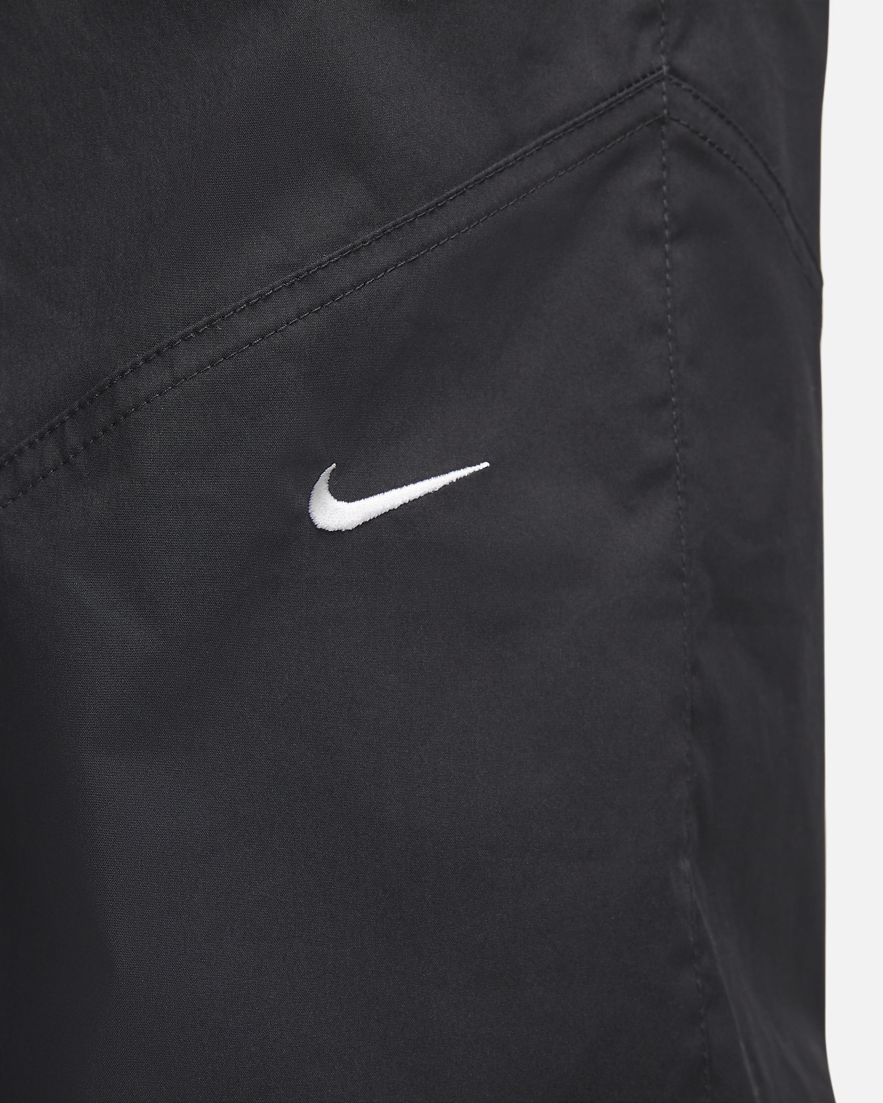 Nike Sportswear Essentials Women's Woven High-Rise Pants - 4