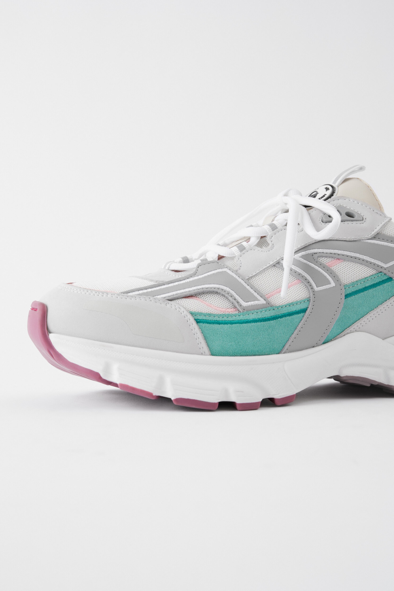 Marathon R-Trail Sneaker - 3