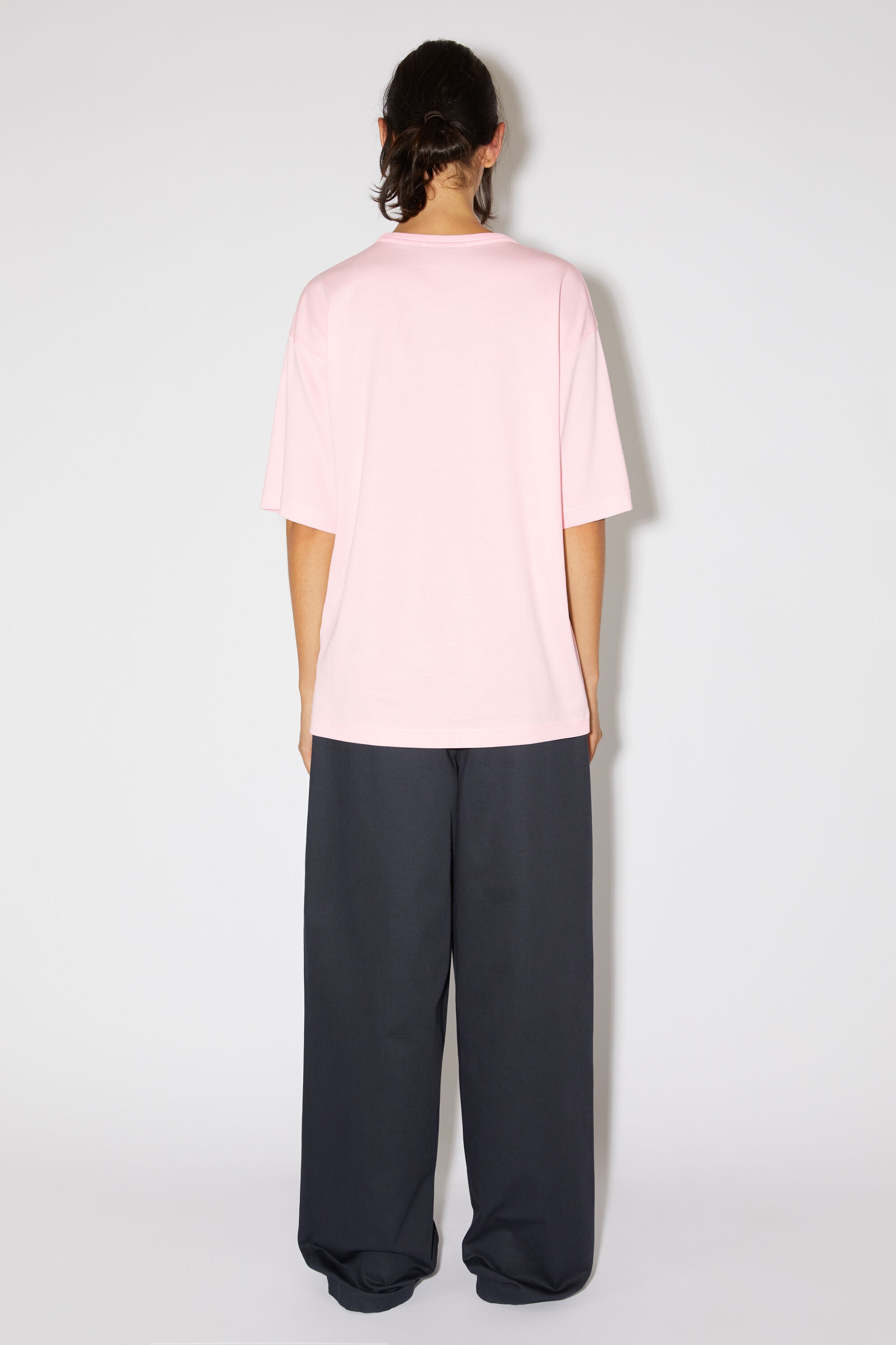 Crew neck t-shirt - Relaxed fit - Light pink - 3