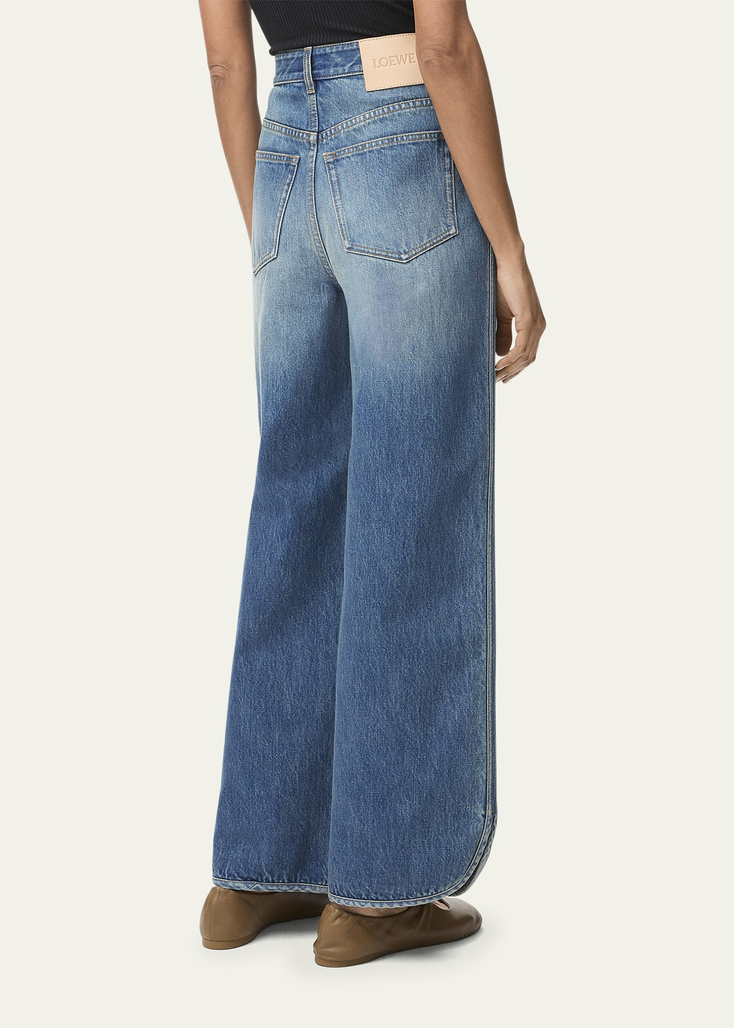 Rounded Hem Wide-Leg Jeans - 2
