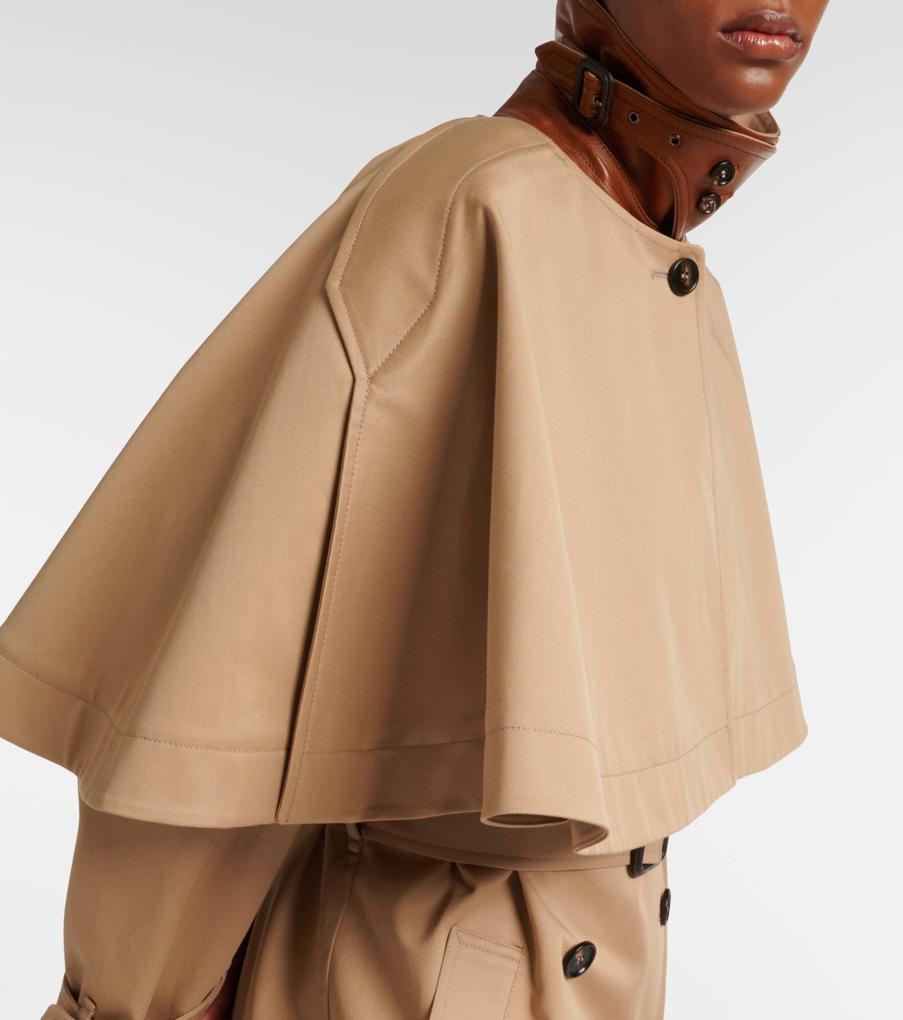 Caped cotton gabardine trench coat - 4