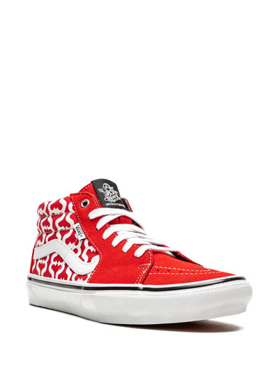 Vans x Supreme Grosso Mid sneakers outlook