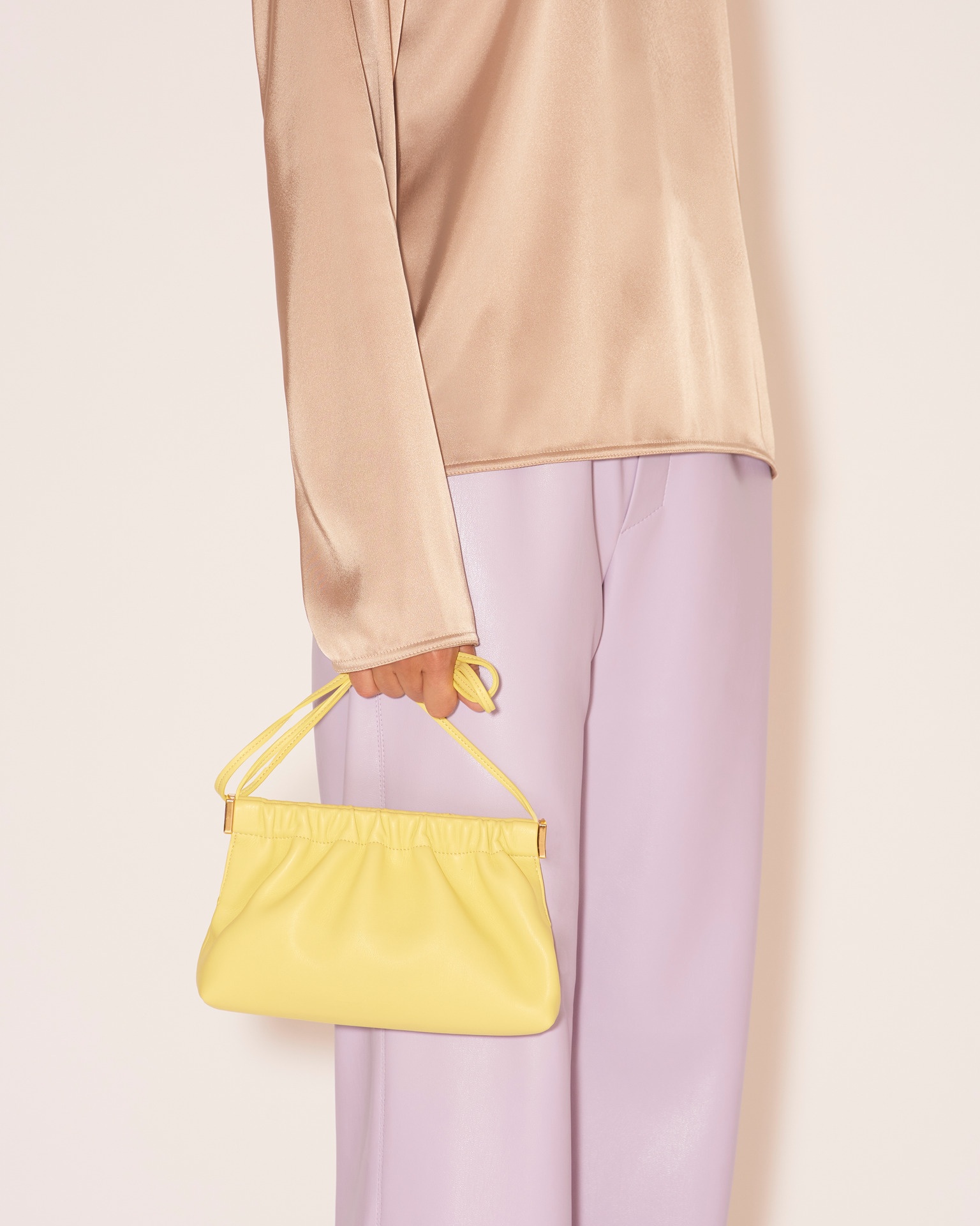 THE BAR CLUTCH MINI - Mini clutch bag - Yellow - 3