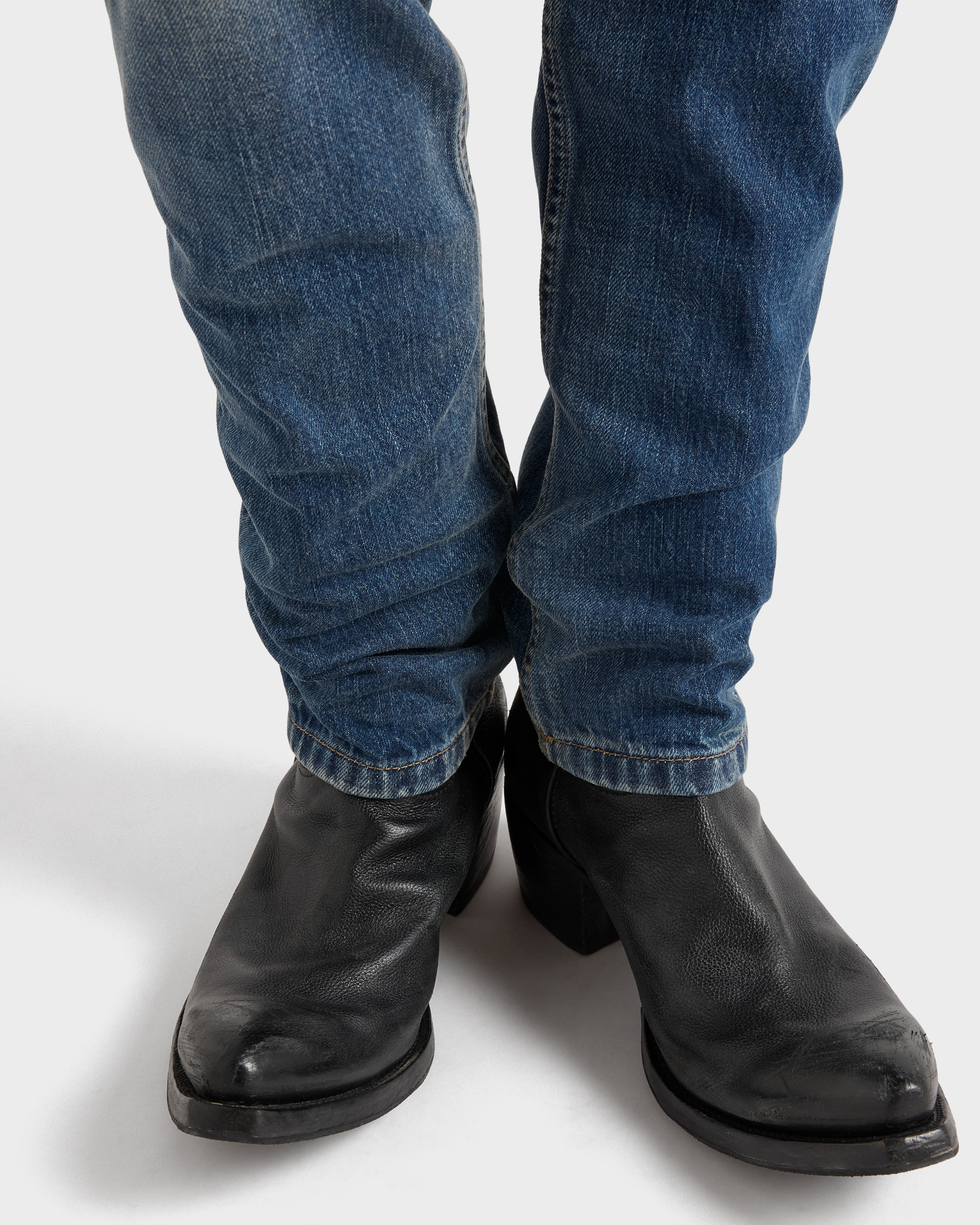 Tapered selvedge denim jeans - 4