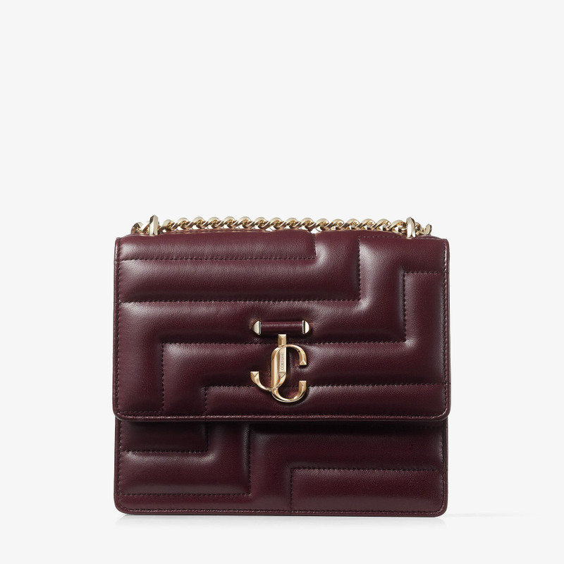 Varenne Avenue Quad
Burgundy Avenue Nappa Leather Bag with Light Gold JC Emblem 1