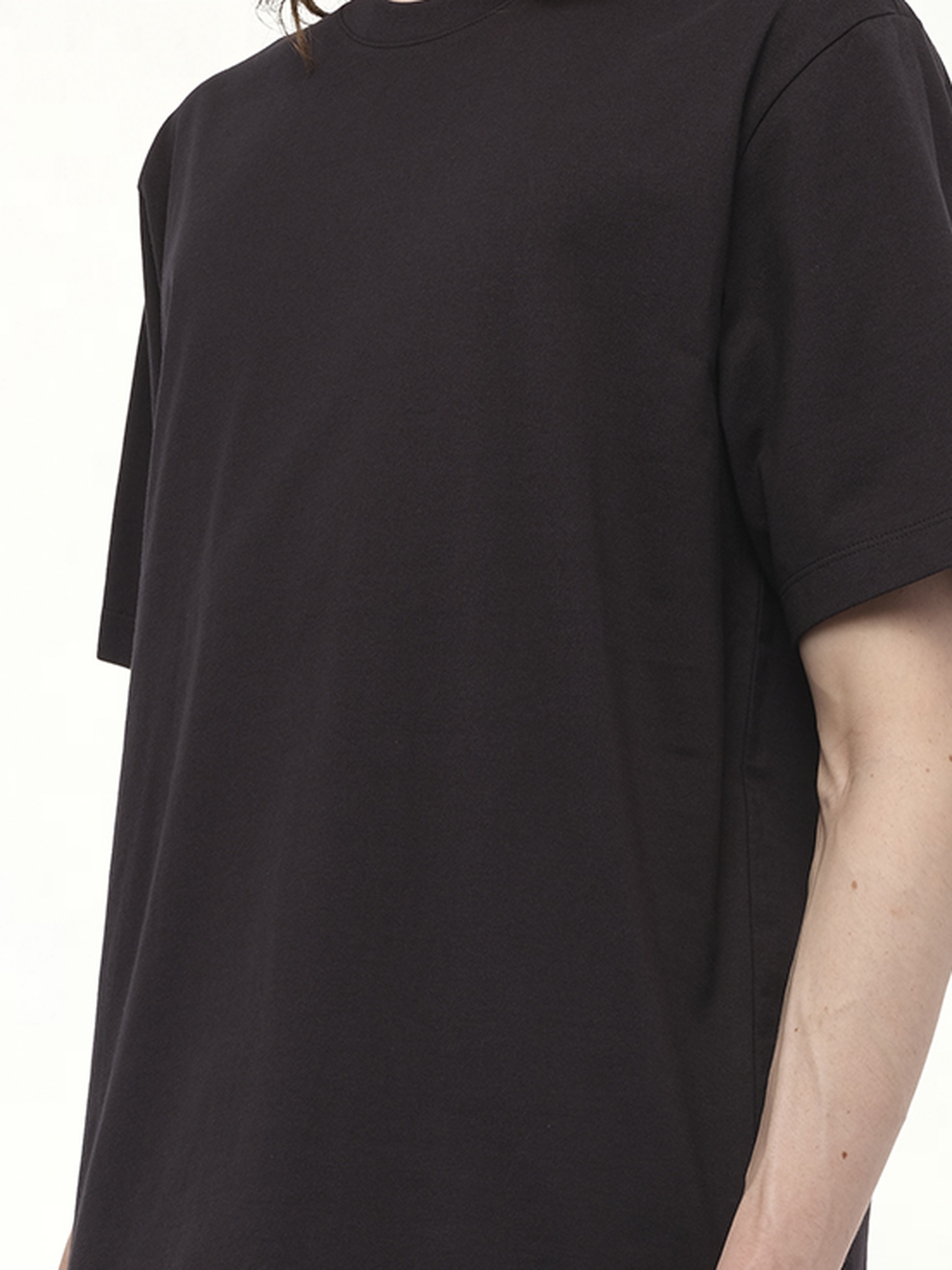 Graphic Short Sleeve T-Shirt in Black - 3