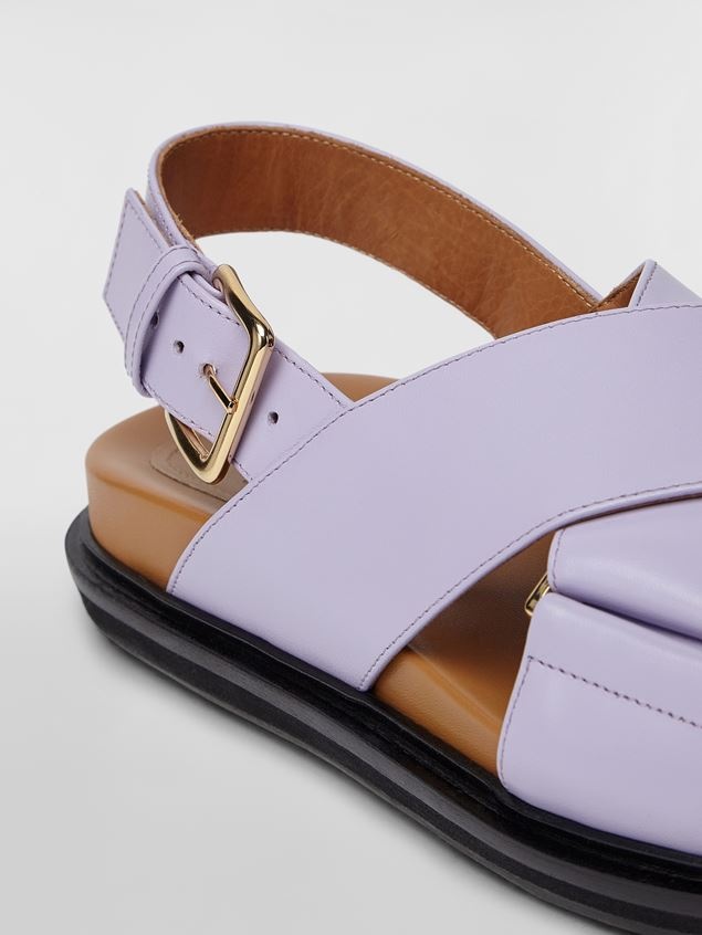 CALFSKIN CRISS-CROSS FUSSBETT WITH CONTRAST INSOLE - 5