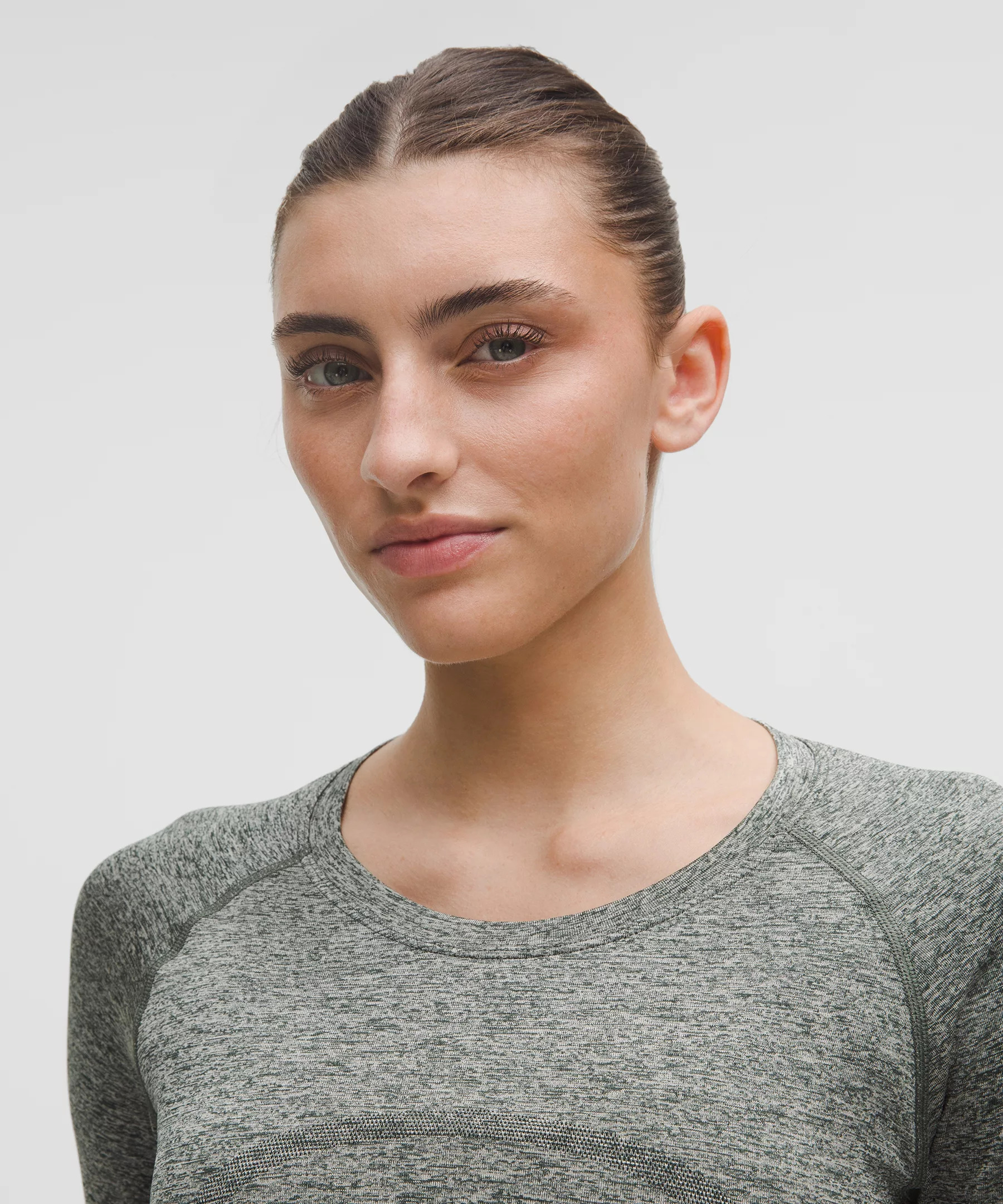 Swiftly Tech Long-Sleeve Shirt 2.0 *Waist Length - 4