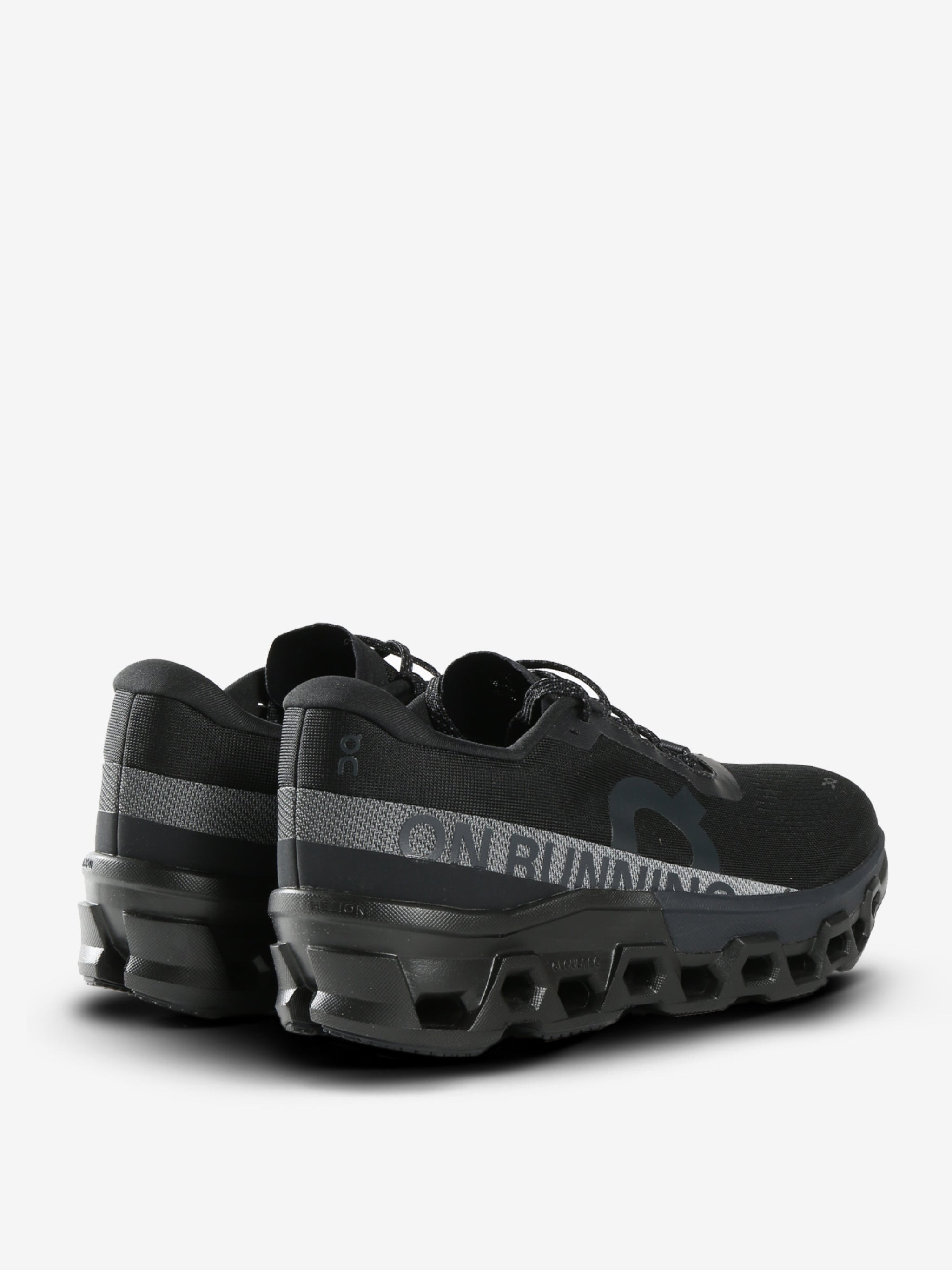ON RUNNING - Men Cloudmonster 2 Sneakers - 3