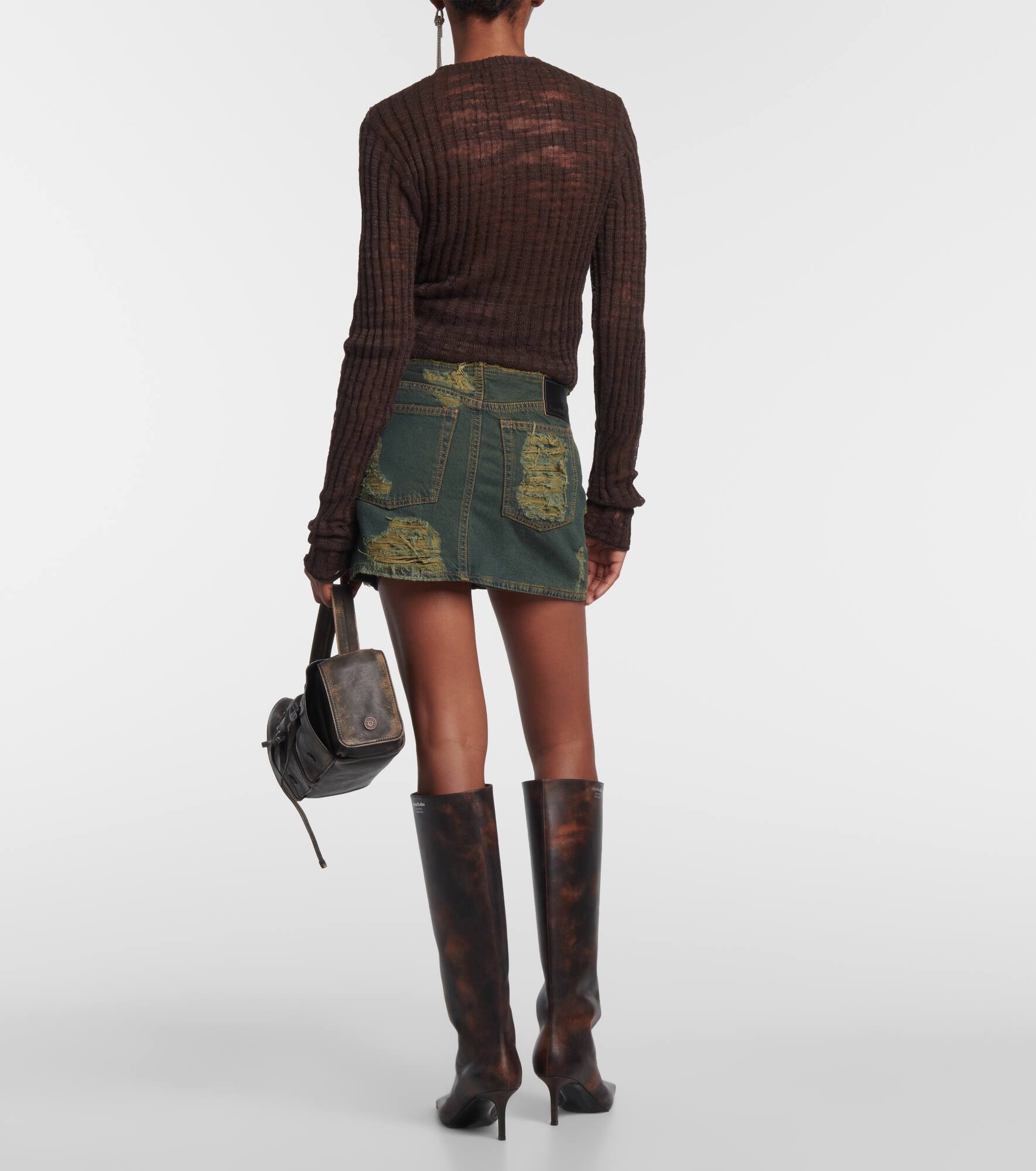 Distressed denim miniskirt - 3