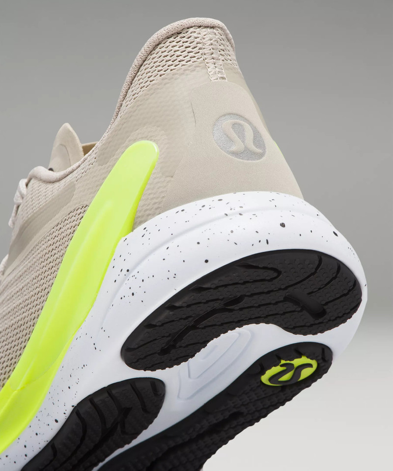 blissfeel 2 Women's Running Shoe 11