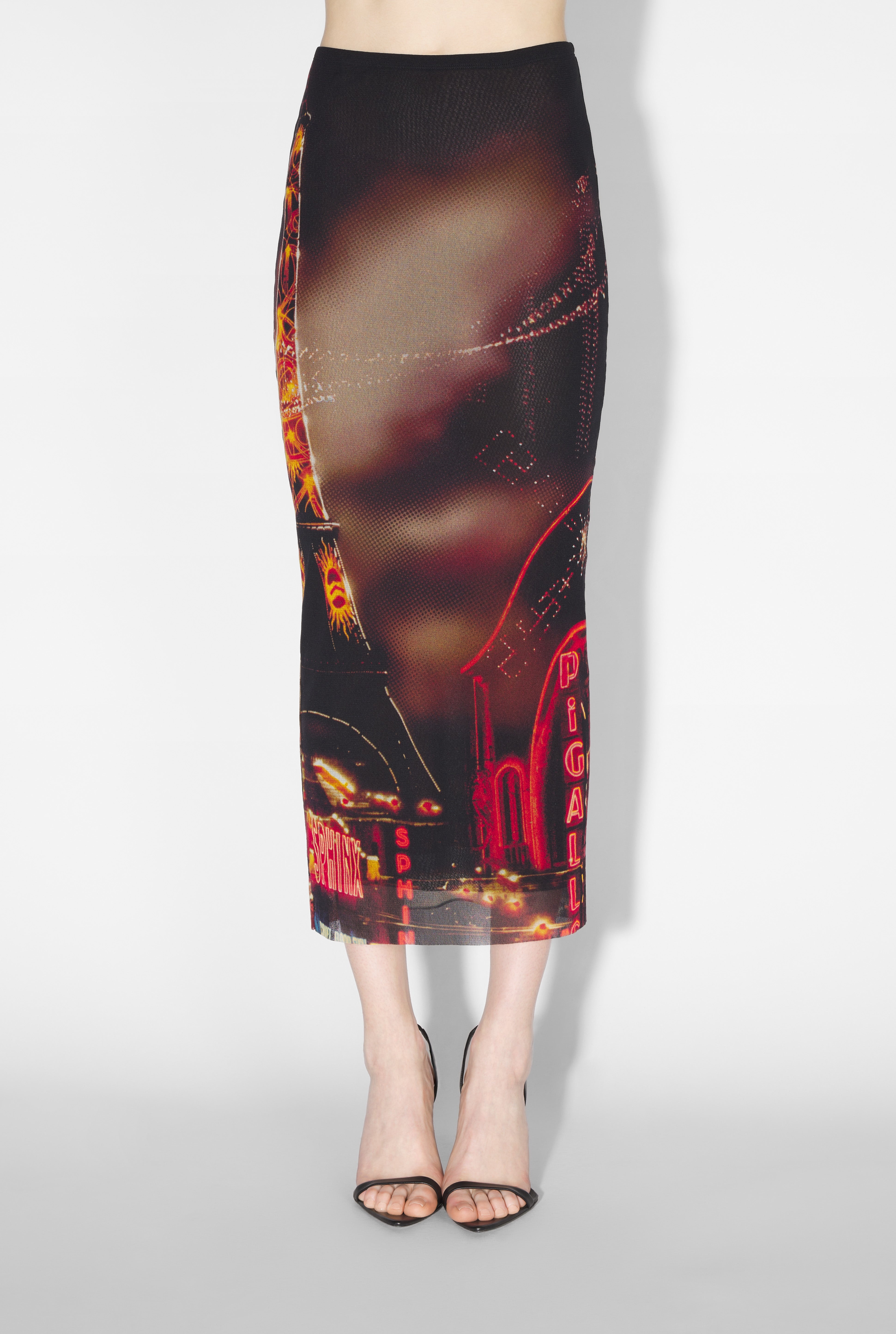 THE RED PIGALLE SKIRT - 3