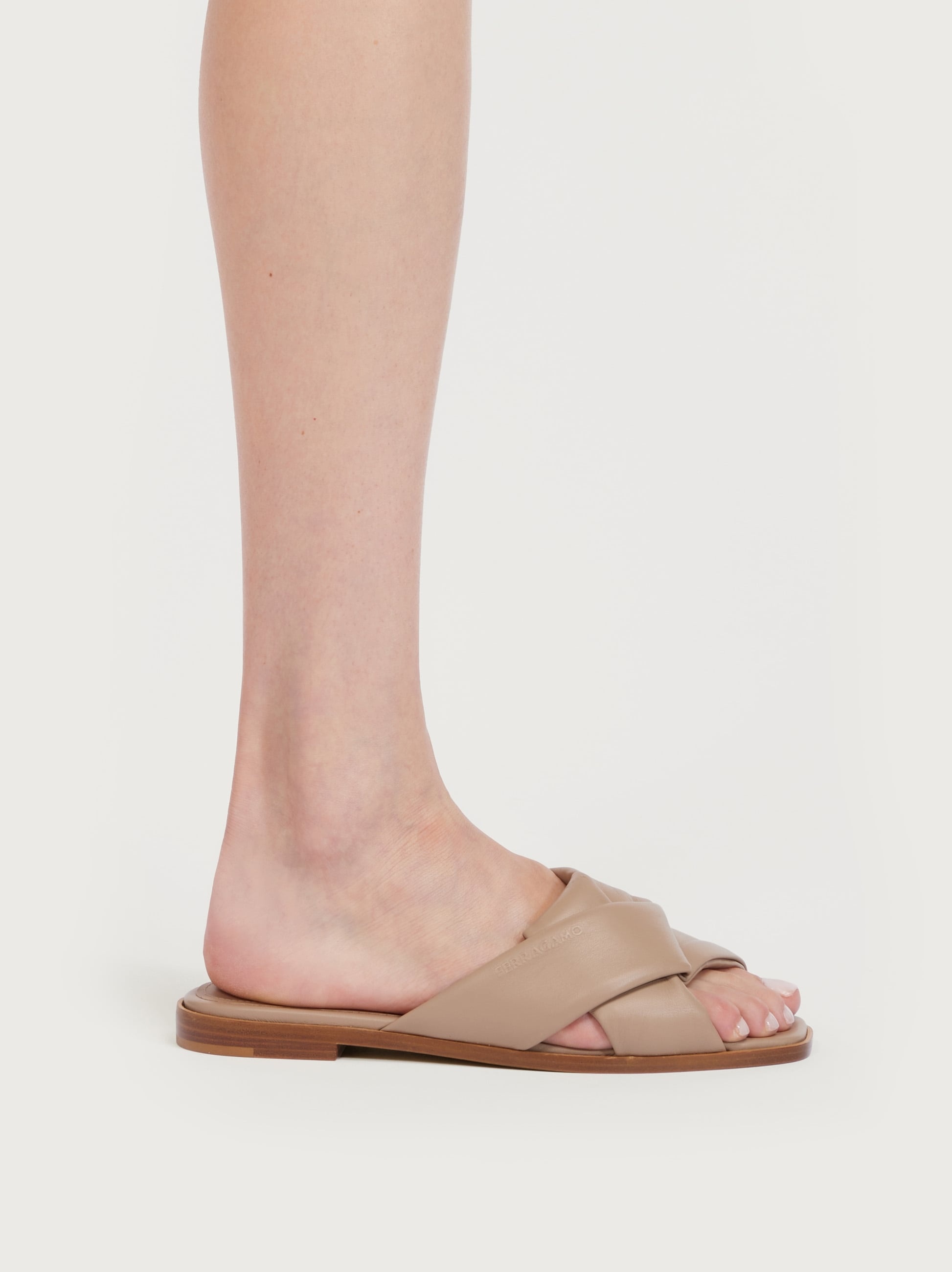 Crossover-strap slide - 3