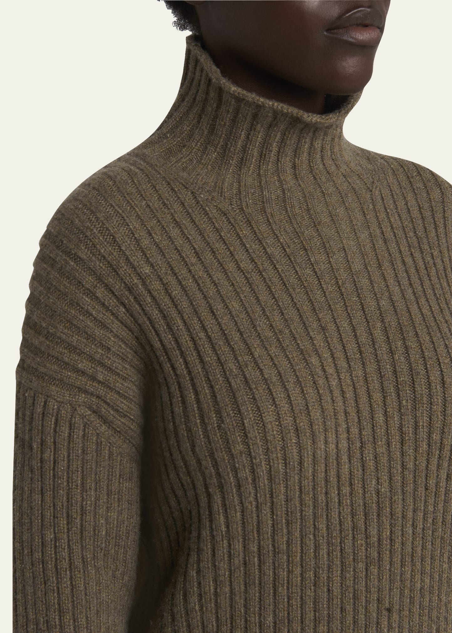 Fobello Cashmere Turtleneck Sweater - 5