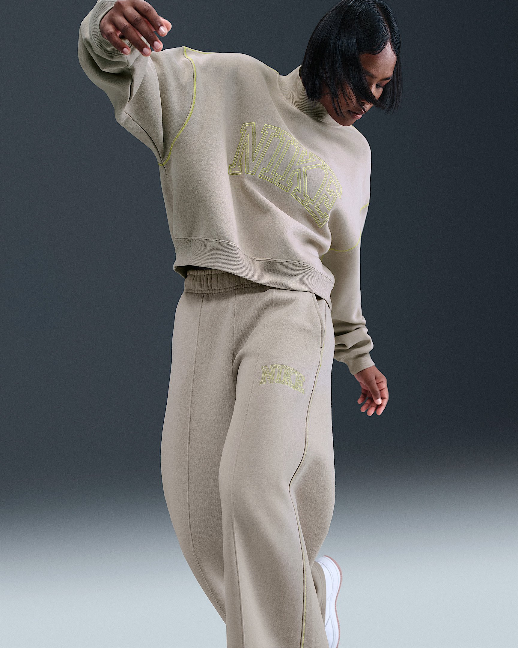 Nike Sportswear Phoenix Fleece Women's Wide-Leg Sweatpants - 5