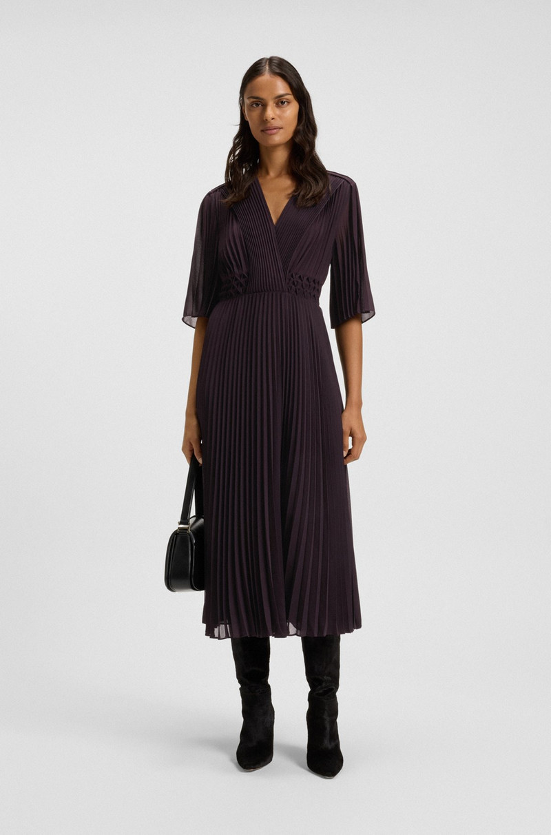 BOSS PLISSÉ DRESS WITH WAISTBAND SMOCKING outlook