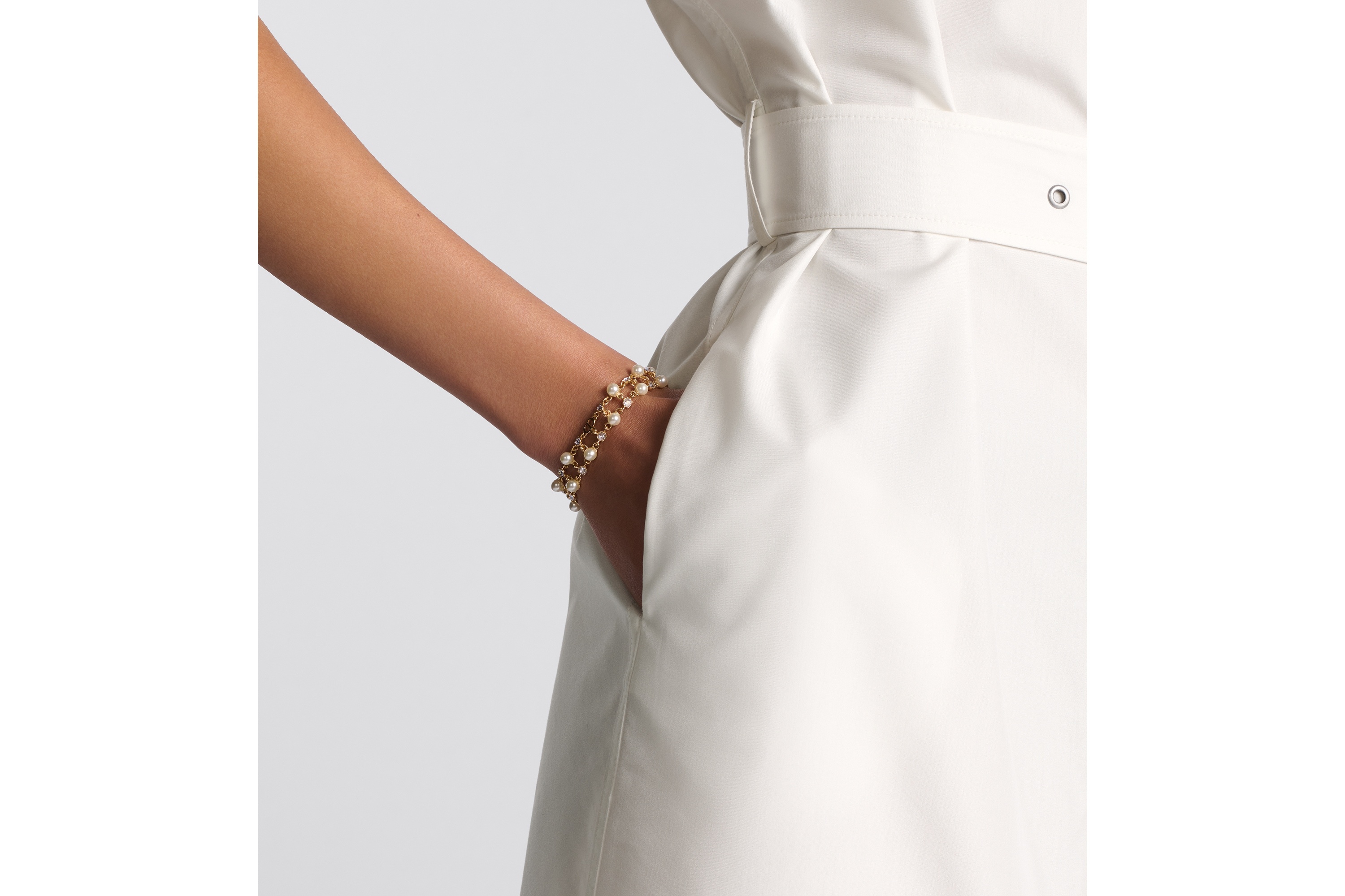 DIOR Petit CD Treasure バレッタ Dior Petit CD Treasure Bracelet | dior | REVERSIBLE