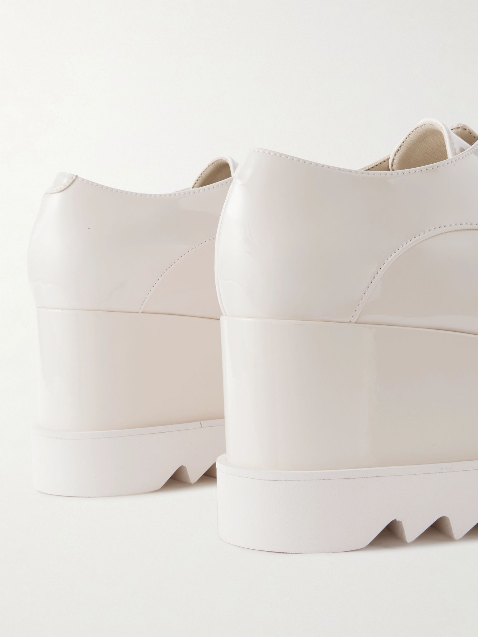 Elyse vegetarian patent-leather platform brogues Ivory - 4