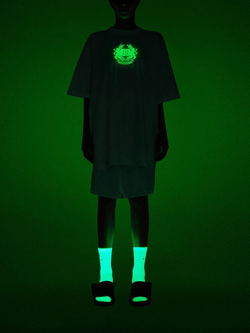 BALENCIAGA glow-in-the dark logo T-shirt outlook